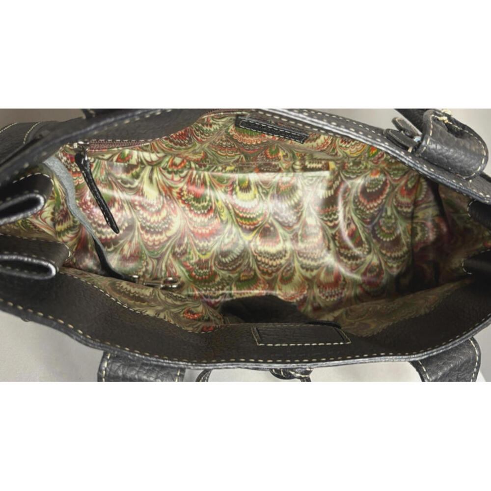 Dooney & Bourke East West Tassel Tote Purse Black Pebbled Leather EUC - Picture 6 of 6